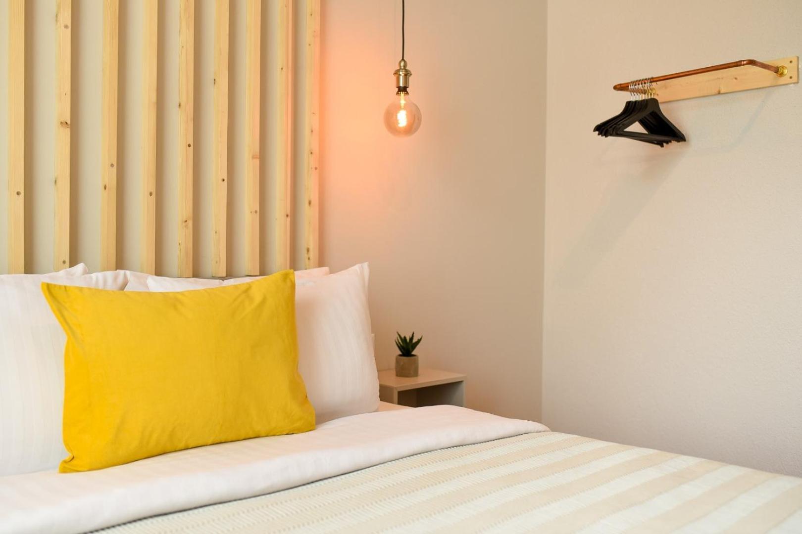 Ideal Home - Spacious & Modern Accommodation Near Unirii Square 부쿠레슈티 객실 사진