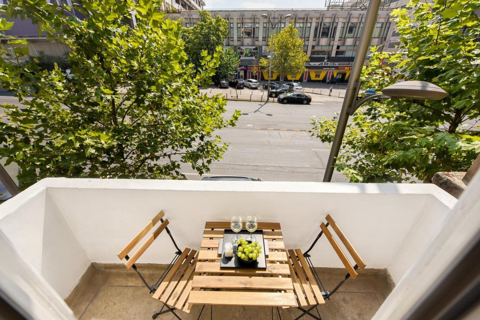 Ideal Home - Spacious & Modern Accommodation Near Unirii Square 부쿠레슈티 객실 사진